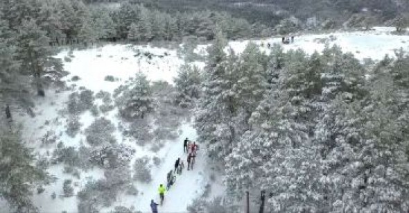 Eliseo Martín, primer campeón del Duatlón Invernal de Bronchales