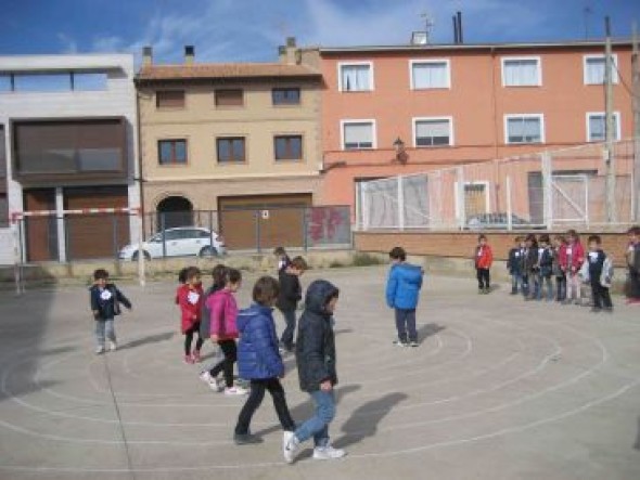 El colegio de Cella pasa a llamarse Astrónomo Zarzoso