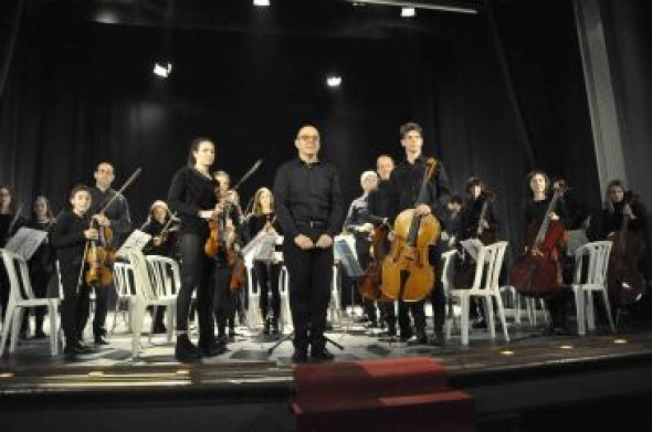 La orquesta de cuerda del Conservatorio de Teruel 
ofrece un concierto por la paz