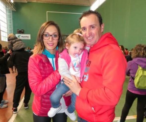 Emocionante jornada de zumba en Teruel para ayudar a la niña Martina Utrillas, que sufre el Síndrome de Angelman