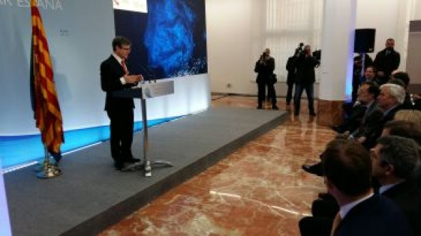 Guillén exige a Rajoy que facilite la dotación de banda ancha a los polígonos industriales de Aragón