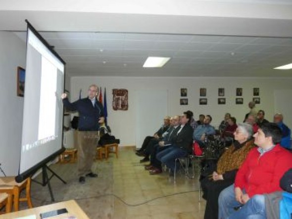 El plan director del castillo de Alfambra apuesta por la recuperación del aljibe y por un centro de interpretación en la iglesia Alta