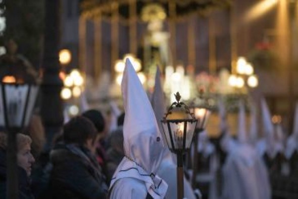 La Semana Santa turolense enfila las últimas horas tras unas procesiones y otros actos cargados de brillo, solemnidad y mucha emoción