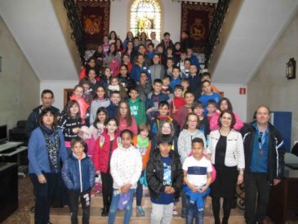 Alumnos del colegio Ensanche visitan el Ayuntamiento de Teruel