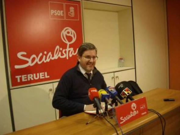 Urquizu afirma que el PP y sus Presupuestos del Estado son absolutamente cicateros con la provincia