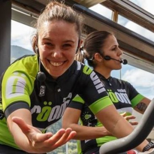 Laura Ez, monitora de ciclismo Indoor: “Vamos a pasarlo bien con entrenamientos didácticos y dinámicos para todos”