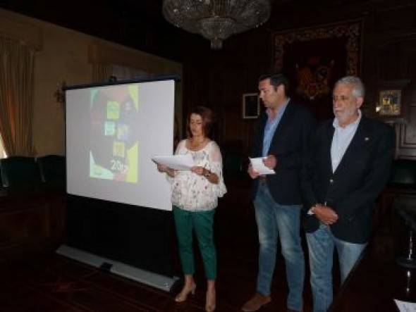 El jurado elegirá el próximo miércoles los diez finalistas del cartel anunciador de las Fiestas de la Vaquilla del Ángel entre 52 propuestas