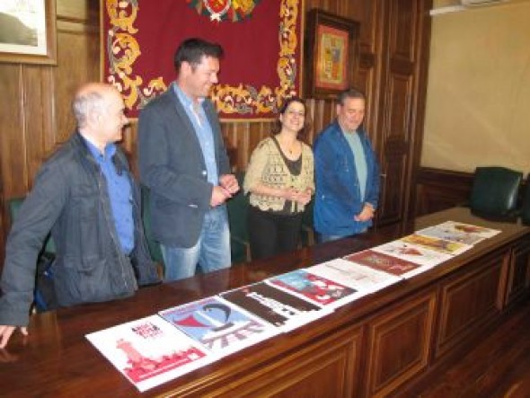 El cartel anunciador de las Fiestas de la Vaquilla del Ángel se puede votar hasta el 27 de mayo