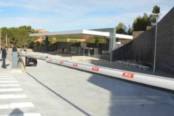 La estación de autobuses de Alcañiz, medio año con la barrera bajada