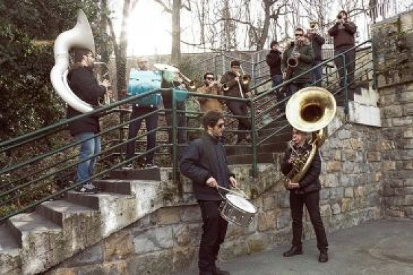 Nos gusta que la gente sea partícipe de la música, que no solo sea ver y escuchar