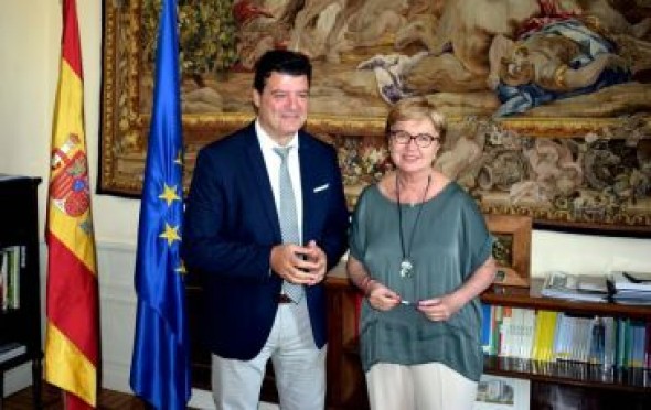 Allué plantea a Leal una estrategia conjunta sobre despoblación ante la UE