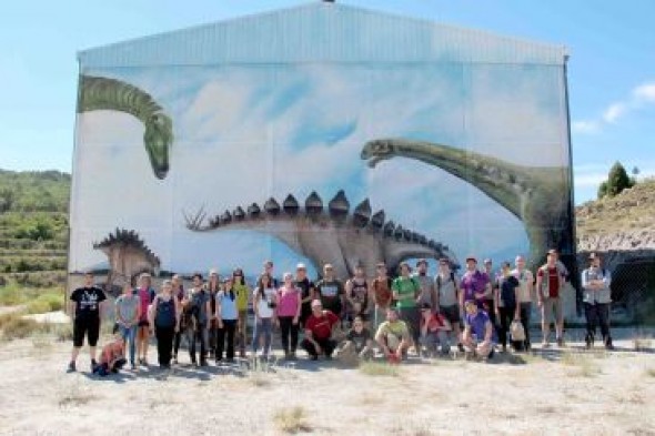 Alumnos de diferentes comunidades autónomas participan en la XVII edición del curso sobre Paleontología y Desarrollo de la Universidad de Verano de Teruel