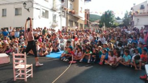 GALERÍA DE FOTOS: Éxito de una nueva edición del Festival Carabolas de Bronchales