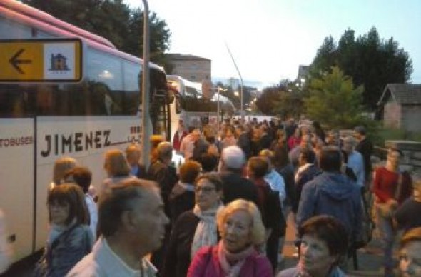 La zona de la Estación del Norte de Valencia empieza a llenarse para la manifestación del ferrocarril