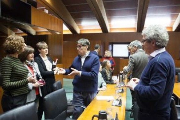 Aliaga presidirá la comisión de las Cortes para analizar la transición de la central de Andorra