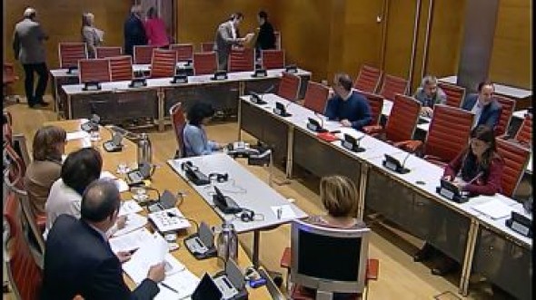 El PP impone de forma unilateral en el Senado sus medidas frente al reto demográfico