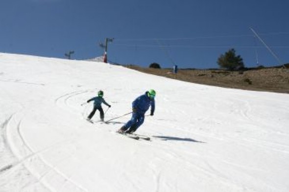 Javalambre cierra la temporada de esquí y Valdelinares sigue abierta hasta el próximo domingo