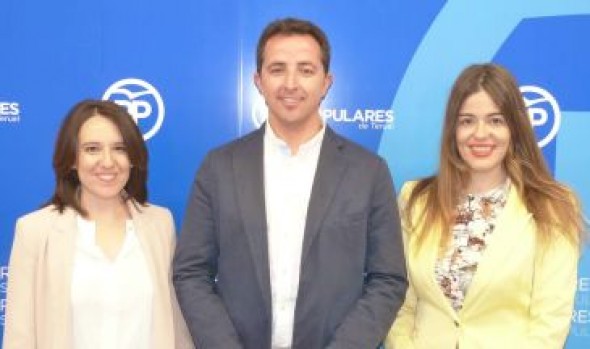 Alberto Herrero indica que la única opción viable para echar a Sánchez de La Moncloa para por apoyar al PP
