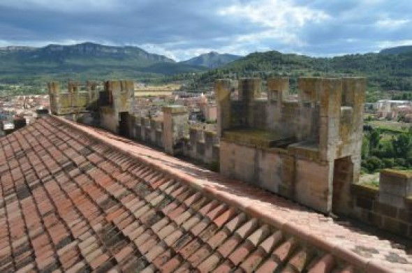 Las obras del castillo de Valderrobres se centran ya en el paso de ronda