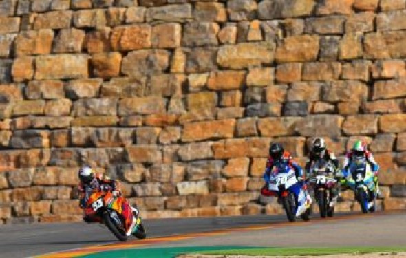 Alcoba, Pons y Guevara, los más rápidos en el FIM CEV Repsol de Motorland