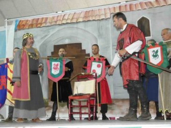 Bronchales recuerda el paso de las huestes del Cid con la ilusión del premio Álvar Fáñez