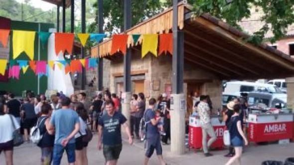 Medio millar de personas asisten en Olba a un festival solidario con Chiapas