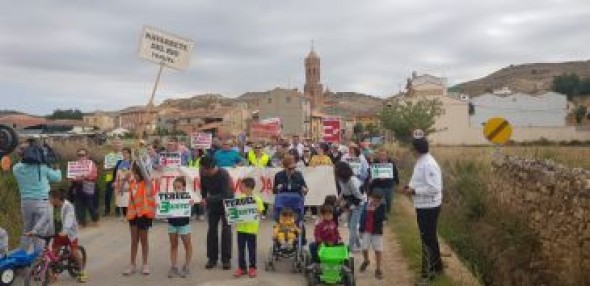 Los agricultores de Navarrete extienden su queja al resto de pasos bajo la vía del tren