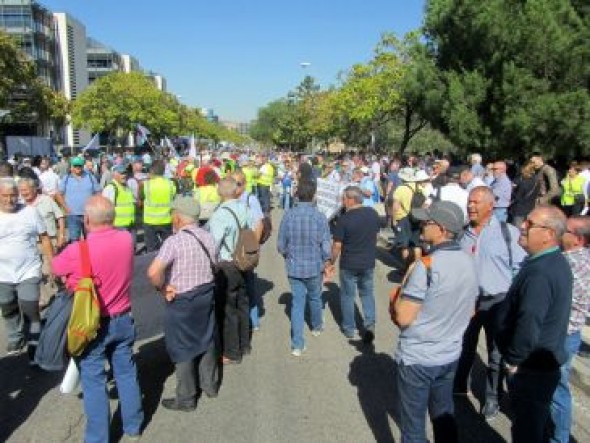 Endesa dejará de bonificar la factura  de la luz a sus jubilados el 1 de octubre