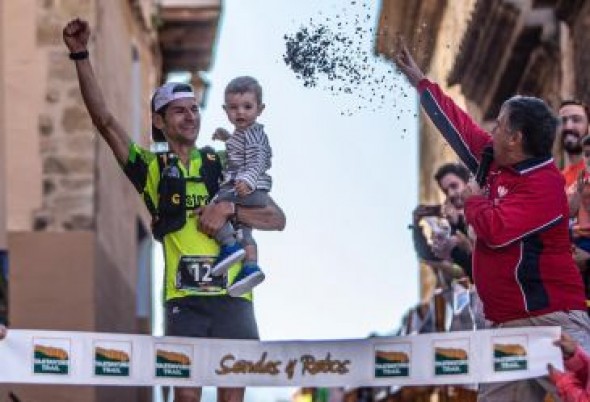 Más de 600 corredores en la III Tastavins Trail, en Peñarroya de Tastavins