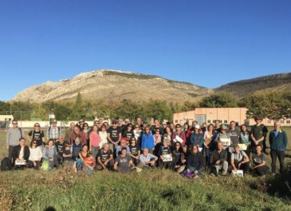 Casi 70 personas visitan Aliaga en el marco del proyecto ‘Adopta una planta’