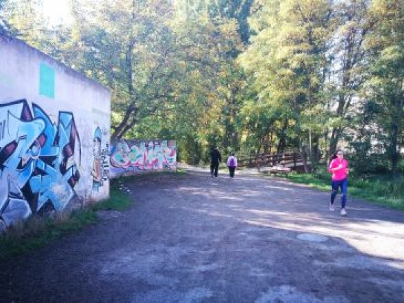 Dos pasarelas nuevas permitirán cerrar el recorrido del parque fluvial del Turia en Teruel