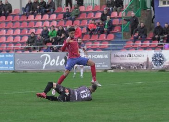 Empate sin goles en Pinilla entre el CD Teruel y el Borja