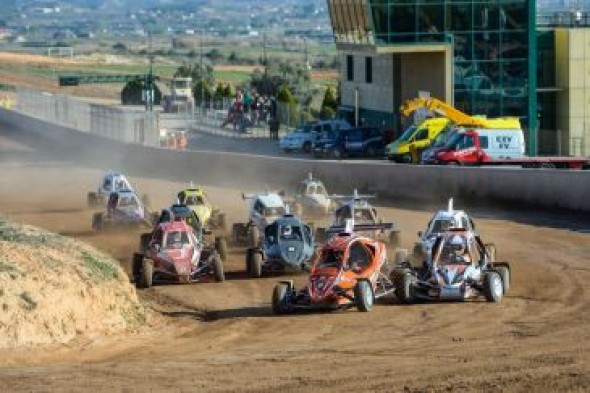 Motorland proyecta la reparación integral de su circuito de autocross