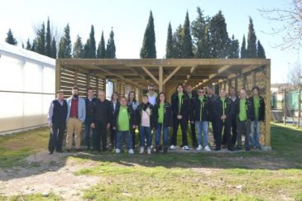 Los alumnos del taller de empleo de Atadi en Alcañiz recogen sus diplomas