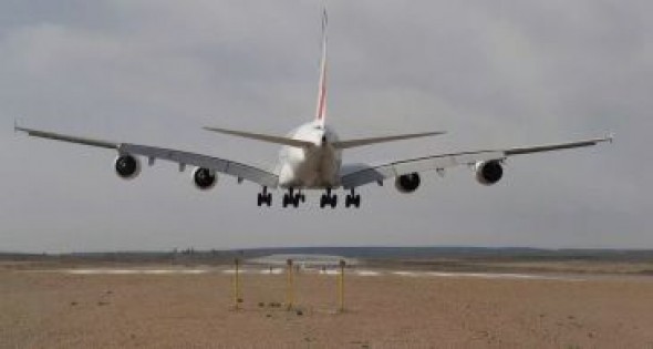 El Aeropuerto de Teruel guarda dos Airbus 380, el avión de pasajeros más grande del mundo