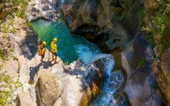 El Gobierno de Aragón implanta el distintivo Turismo Seguro en protocolos sanitarios para garantizar la apertura de establecimientos