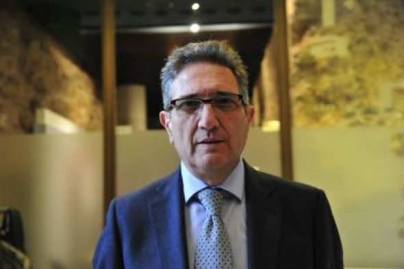 Manuel Casinos, miembro de la unidad de Protocolo de la DGA: “Un responsable de protocolo debe tener previsto hasta lo que en principio no ocurrirá”