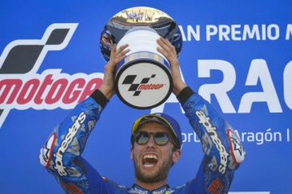 Alex Rins: “Ganar una carrera así en el circuito de Motorland es algo muy especial para mí”