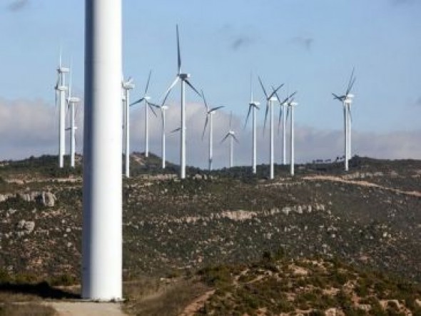 El presidente del Clúster de la Energía reconoce que hay parques eólicos en el Matarraña en lugares “inviables”