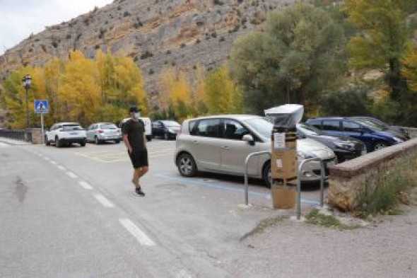 Albarracín cobrará en las zonas azules desde el puente de la Inmaculada