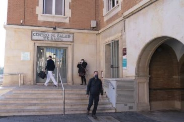 La provincia de Teruel comunica 25 nuevos positivos de Covid-19 en 24 horas y un fallecido