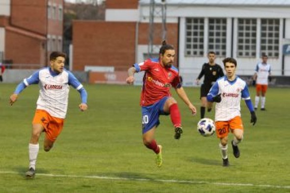 El CD Teruel se impone en el tiempo añadido al Belchite en Pinilla