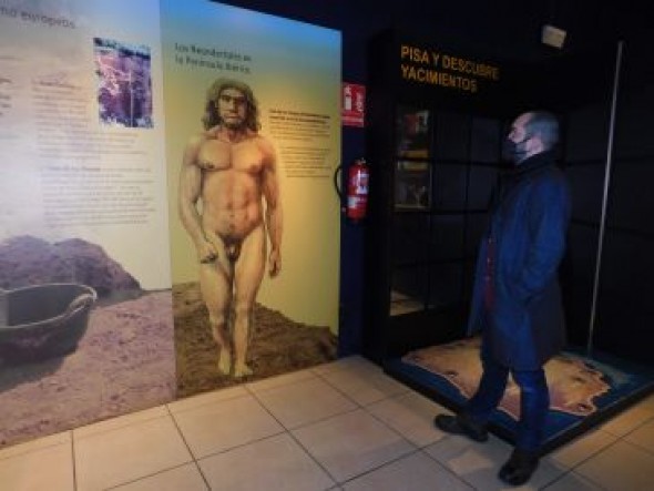 Los neandertales, aquellos humanos achaparrados a los que se les salía el pecho