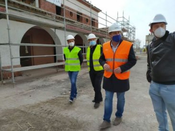 Soro destaca el potencial de la sede del Museo del Ferrocarril de Caminreal-Fuentes Claras como elemento reivindicativo del Corredor Cantábrico Mediterráneo