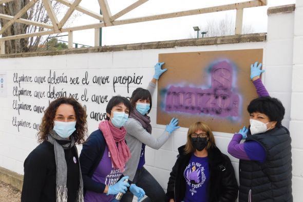 Un vídeo recoge el amor propio de las mujeres de Andorra-Sierra de Arcos