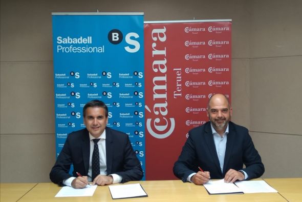 Cámara de Comercio y Banco Sabadell firman un convenio para apoyar a empresas de Teruel