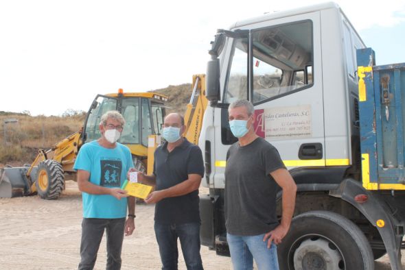 Alrededor de una treintena de establecimientos comerciales del Bajo Aragón convocan una campaña para 'Hacer el agosto'