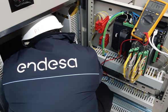 Endesa invierte 50.000 euros en la mejora tecnológica de la red en el Centro y la Fuenfresca  de Teruel