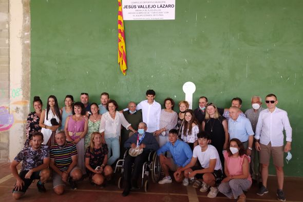 Jesús Vallejo, el medallista olímpico que  aprendió a jugar al fútbol en Loscos