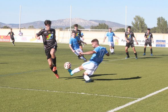 El Utrillas pone en juego su primera posición en Regional Preferente durante la visita al José Roca de Alcorisa